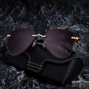 Stylish Black and Gold Sunglasses